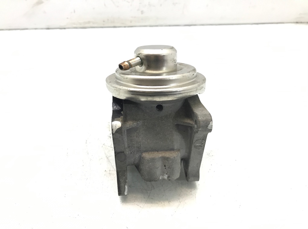 Клапан EGR бу для Volkswagen Passat B6 1.9 TDi,  2008 г.