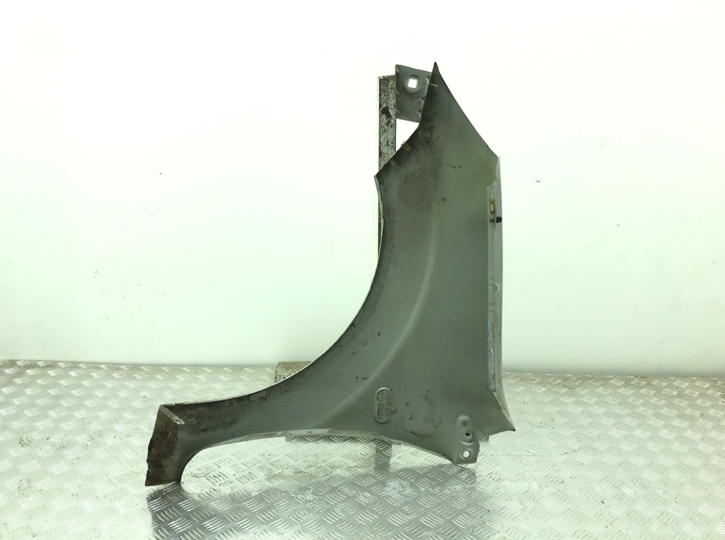 Крыло переднее правое бу для Ford Fiesta 5 1.4 i, 2007 г. Крыло переднее правое бу для Ford Fiesta 5 1.4 i, 2007 г.