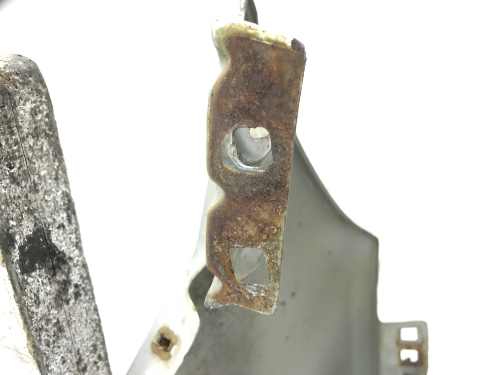 Крыло переднее правое бу для Ford Fiesta 5 1.4 i, 2007 г. Крыло переднее правое бу для Ford Fiesta 5 1.4 i, 2007 г.