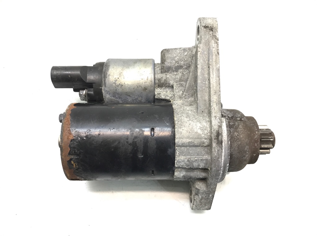 Стартер бу для Volkswagen Polo 4 1.2 i, 2005 г. Стартер бу для Volkswagen Polo 4 1.2 i, 2005 г.