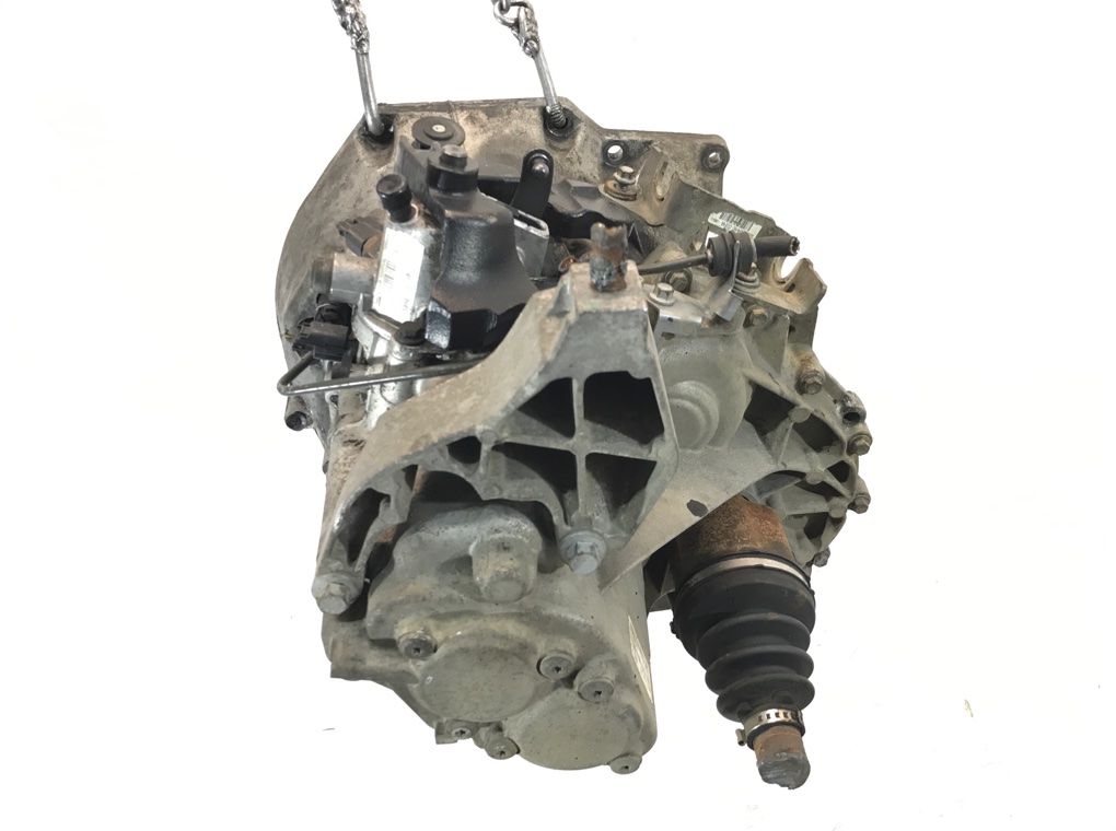 КПП механическая (МКПП) бу для Ford Focus 3 1.6 TDCi,  2012 г. AV6R7002KG