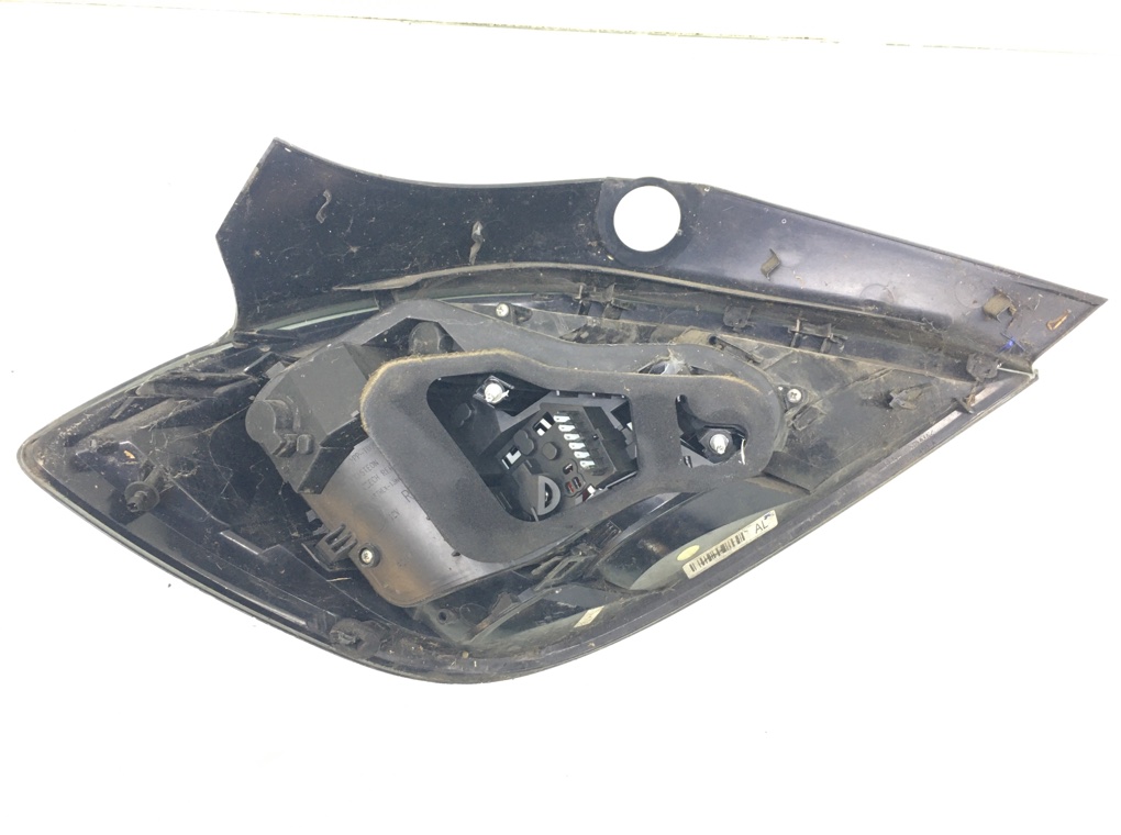 Фонарь задний правый бу для Opel Astra H 1.9 CDTi,  2007 г.