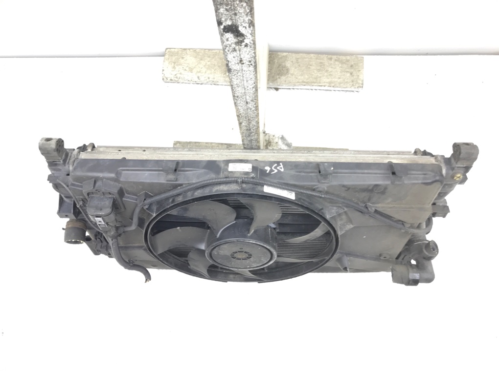 Кассета радиаторов бу для Opel Astra J 1.7 CDTi, 2010 г. Кассета радиаторов бу для Opel Astra J 1.7 CDTi, 2010 г.