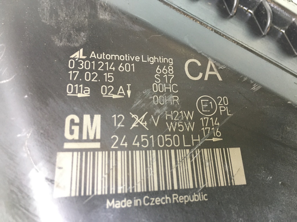 Фара левая бу для Opel Zafira B 1.6 i,  2006 г.