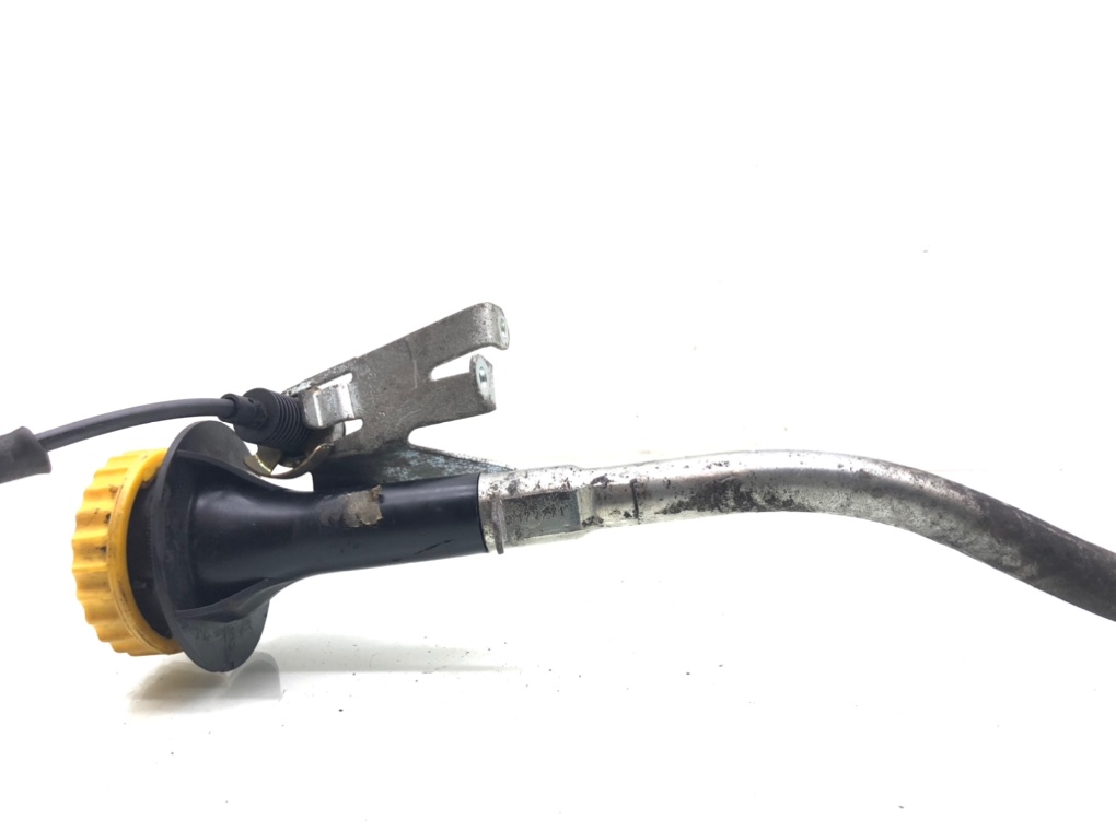 Маслозаливная горловина бу для Saab 9-3 2.0 Ti, 2002 г. Маслозаливная горловина бу для Saab 9-3 2.0 Ti, 2002 г.