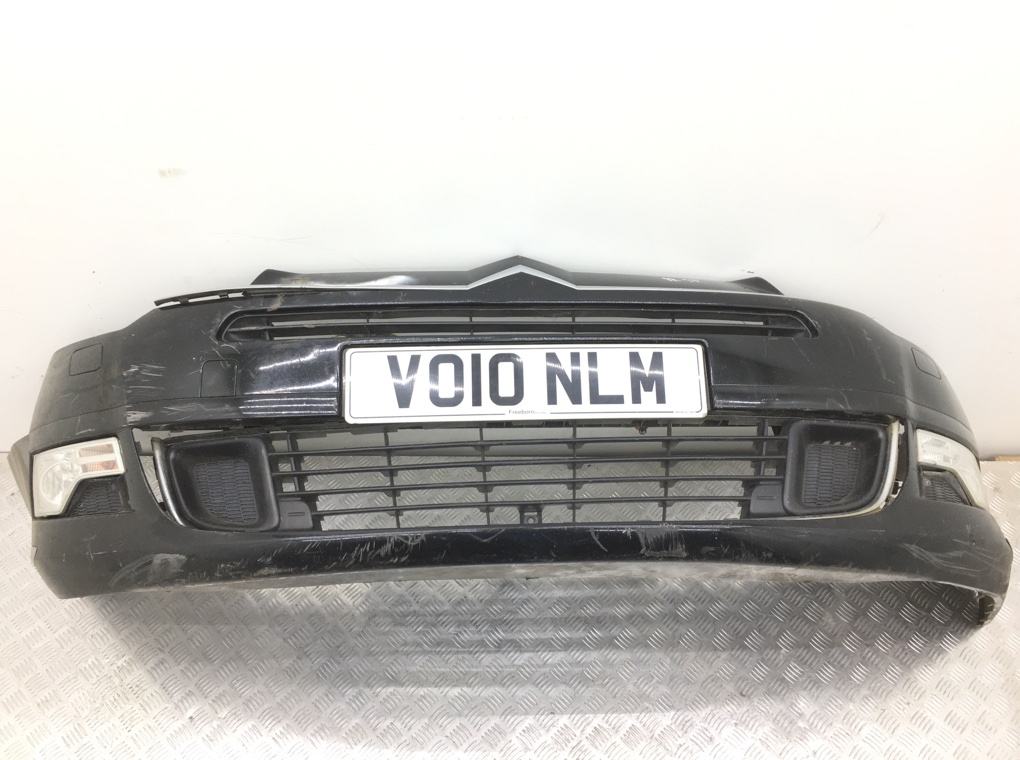 Бампер передний бу для Citroen C5 2.0 HDi, 2010 г.