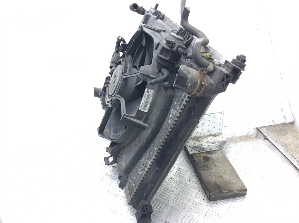 Кассета радиаторов бу для Nissan Note E11 1.5 DCi,  2010 г.