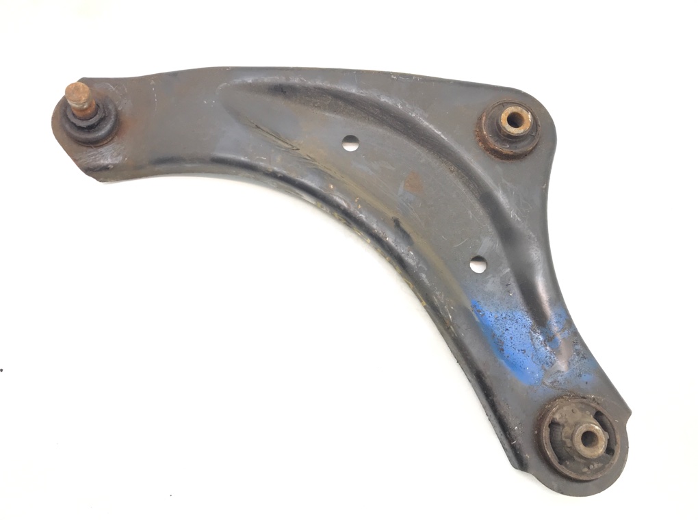 Рычаг передний левый бу для Nissan Juke 1.5 DCi, 2012 г.