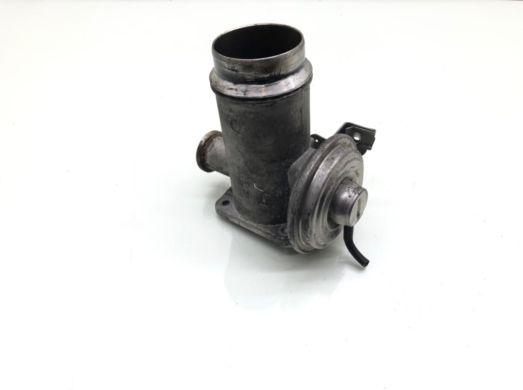 Клапан EGR бу для BMW 1 E87/E81/E82/E88 2.0 TD,  2005 г.