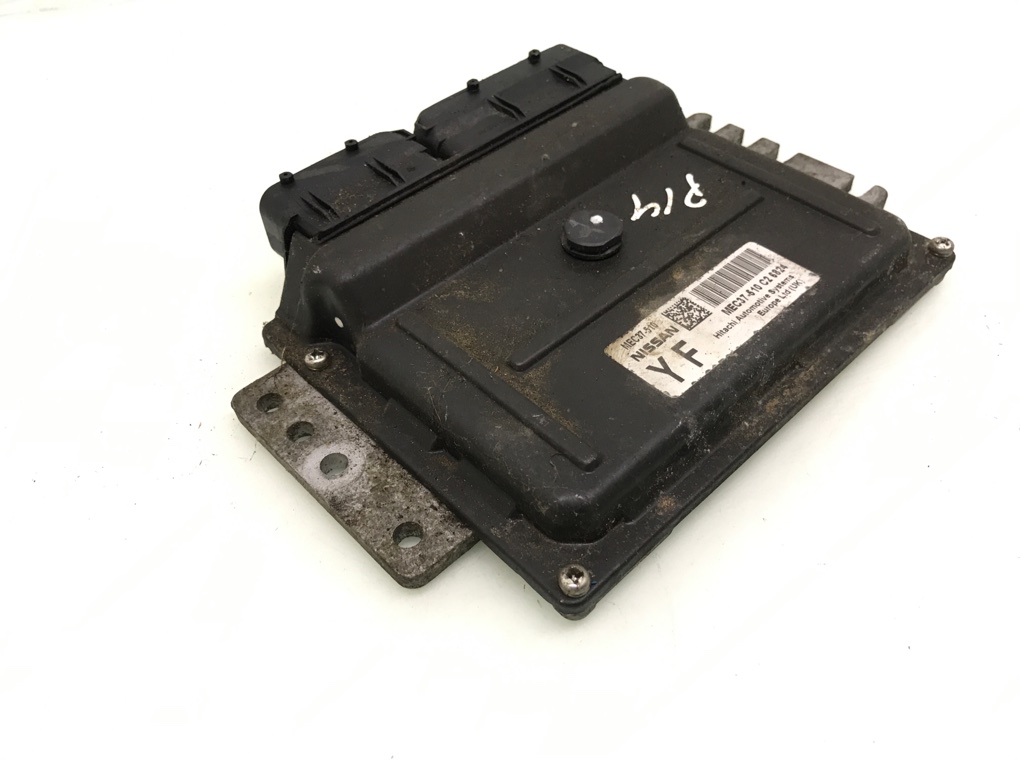 Блок управления двигателем бу для Nissan Note E11 1.4 i, 2006 г. Блок управления двигателем бу для Nissan Note E11 1.4 i, 2006 г.