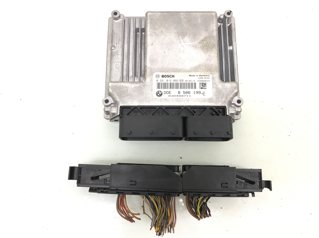 Блок управления двигателем бу для BMW 5 E60/E61 2.0 TD, 2009 г.