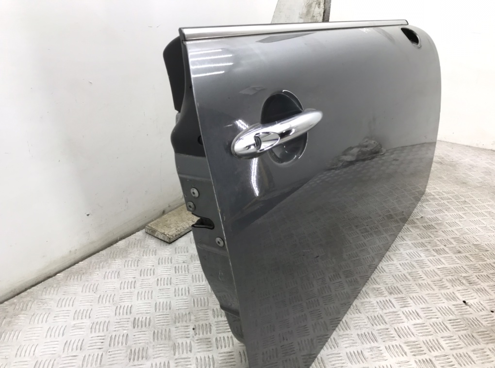 Дверь передняя правая бу для Mini Cooper R56 1.6 Ti,  2008 г.