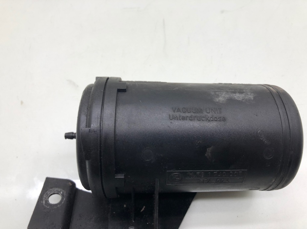 Ресивер воздушный бу для BMW X3 E83 3.0 i,  2004 г.