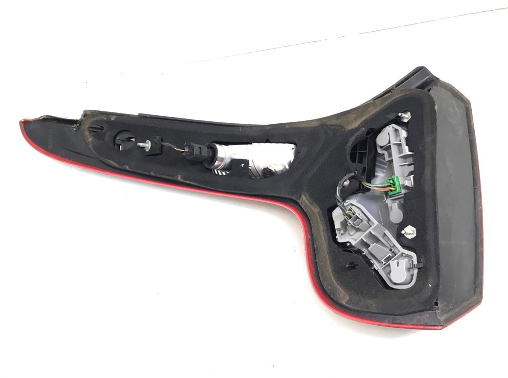 Фонарь задний правый бу для Volvo C30  1.8 i,  2007 г.