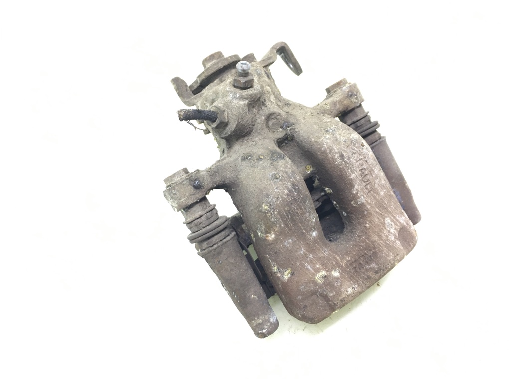 Суппорт задний правый бу для Renault Clio 3 2.0 i, 2007 г. Суппорт задний правый бу для Renault Clio 3 2.0 i, 2007 г.