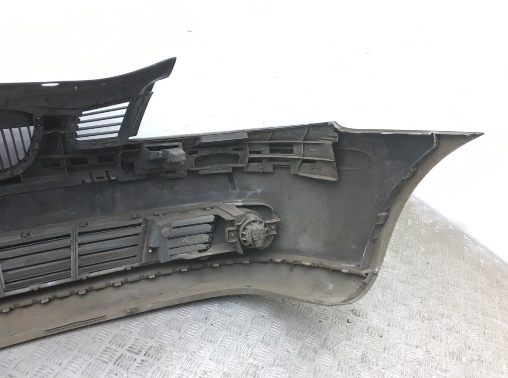 Бампер передний бу для Seat Ibiza  1.2 i,  2005 г.