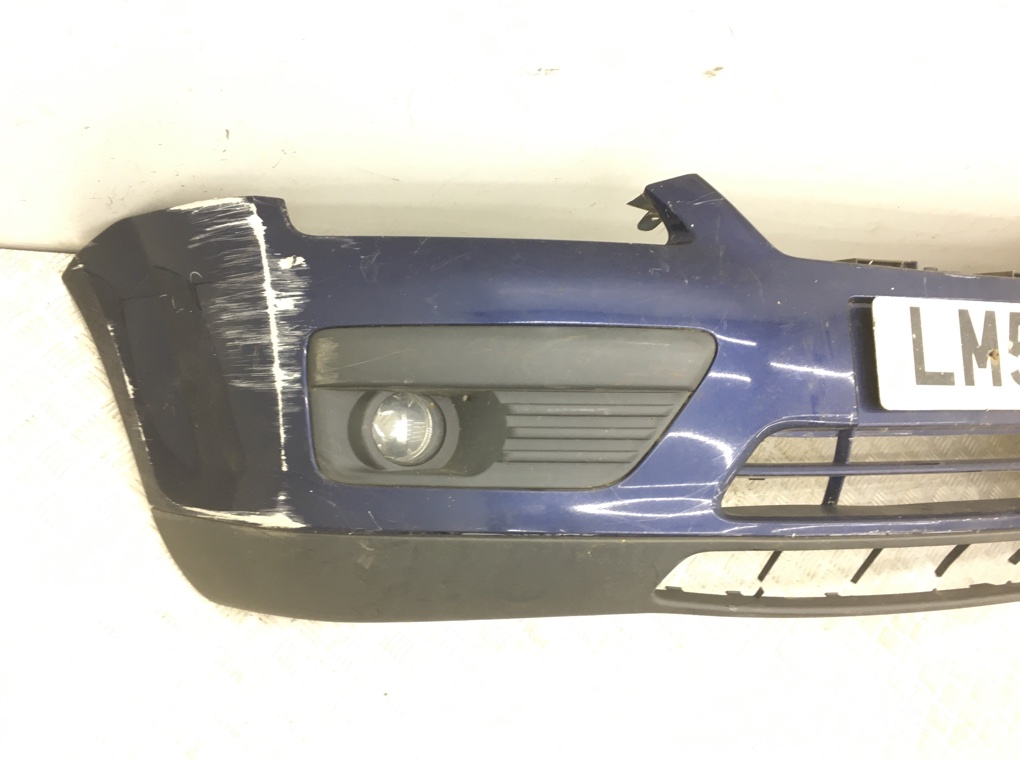 Бампер передний бу для Ford Focus 2 1.6 i,  2006 г.