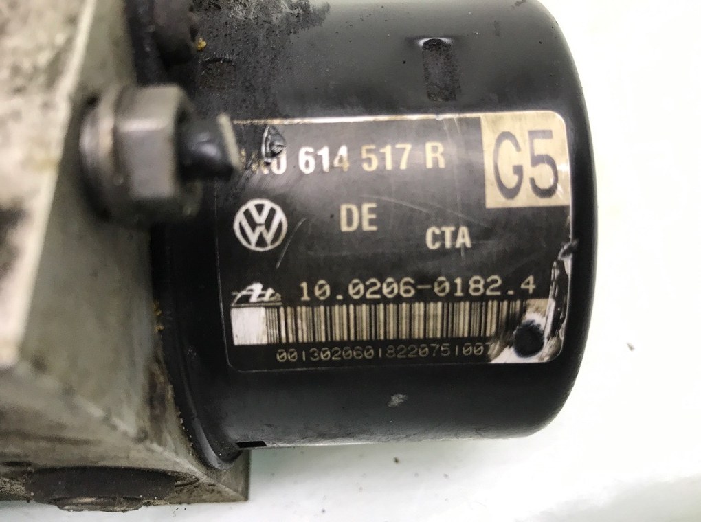 Блок ABS бу для Volkswagen Golf 5 1.6 FSI,  2005 г.
