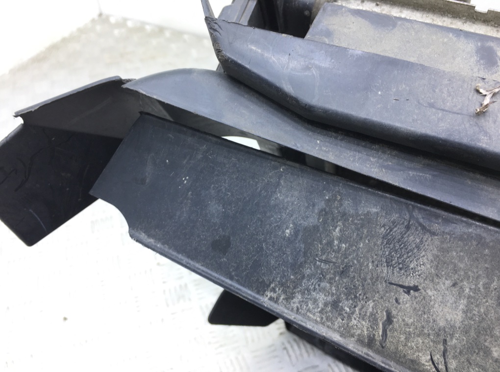 Кассета радиаторов бу для Fiat Doblo 2 1.3 JTD, 2012 г. Кассета радиаторов бу для Fiat Doblo 2 1.3 JTD, 2012 г.