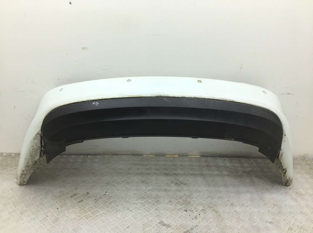 Бампер задний бу для Skoda Rapid 1.2 TSI, 2015 г. Бампер задний бу для Skoda Rapid 1.2 TSI, 2015 г.