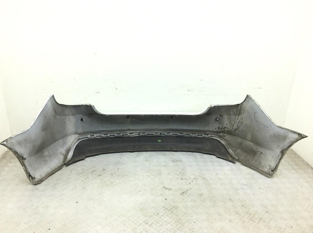 Бампер задний бу для Skoda Rapid 1.2 TSI, 2015 г. Бампер задний бу для Skoda Rapid 1.2 TSI, 2015 г.