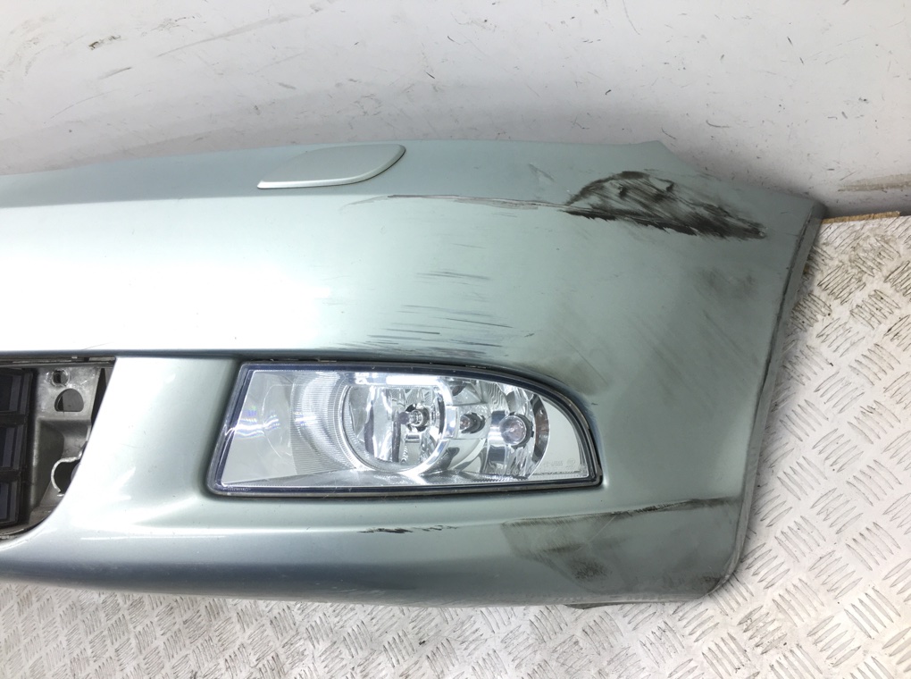 Бампер передний бу для Skoda Octavia A5 1.8 TSI,  2011 г.