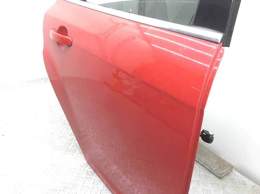 Дверь задняя правая бу для Ford Focus 3 1.0 i,  2013 г.