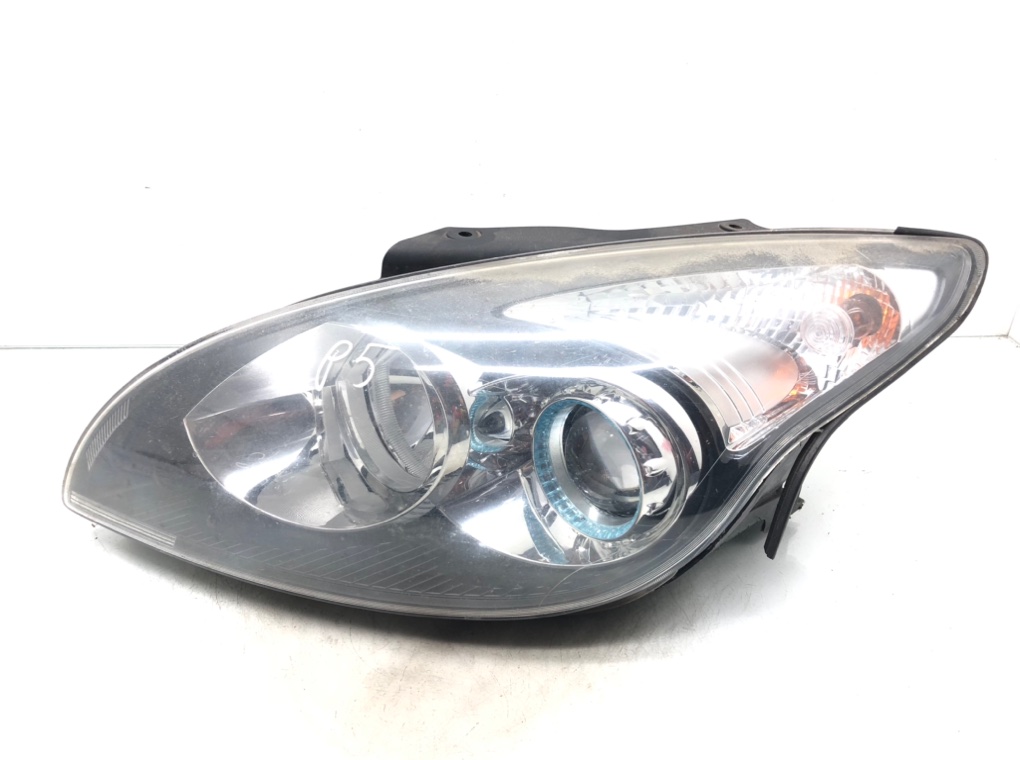 Фара левая бу для Hyundai i30 1.4 i, 2009 г.