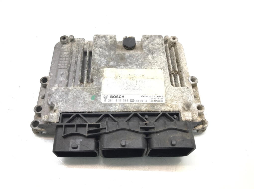 Блок управления двигателем бу для Ford Focus 3 1.6 TDi, 2012 г.