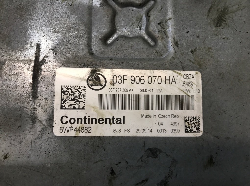 Блок управления двигателем бу для Skoda Rapid 1.2 TSI, 2015 г. Блок управления двигателем бу для Skoda Rapid 1.2 TSI, 2015 г.