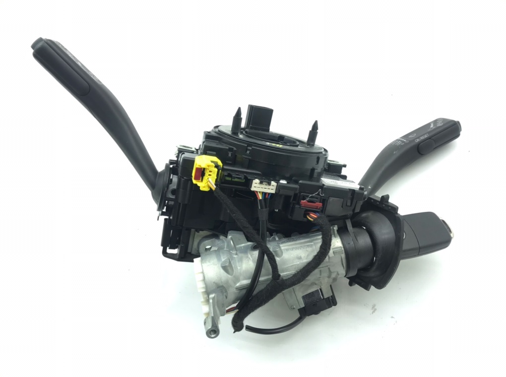 Переключатель подрулевой (стрекоза) бу для Skoda Octavia A5 1.8 TSI,  2011 г.