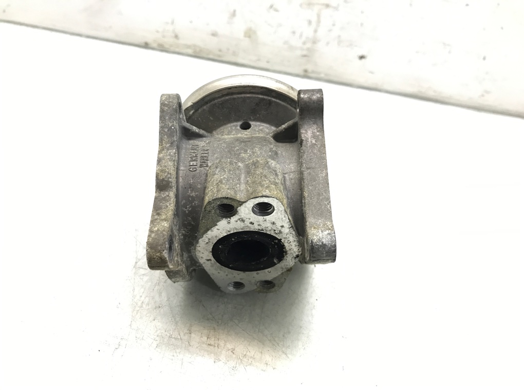 Клапан EGR бу для Volkswagen Passat B6 1.9 TDi,  2007 г.