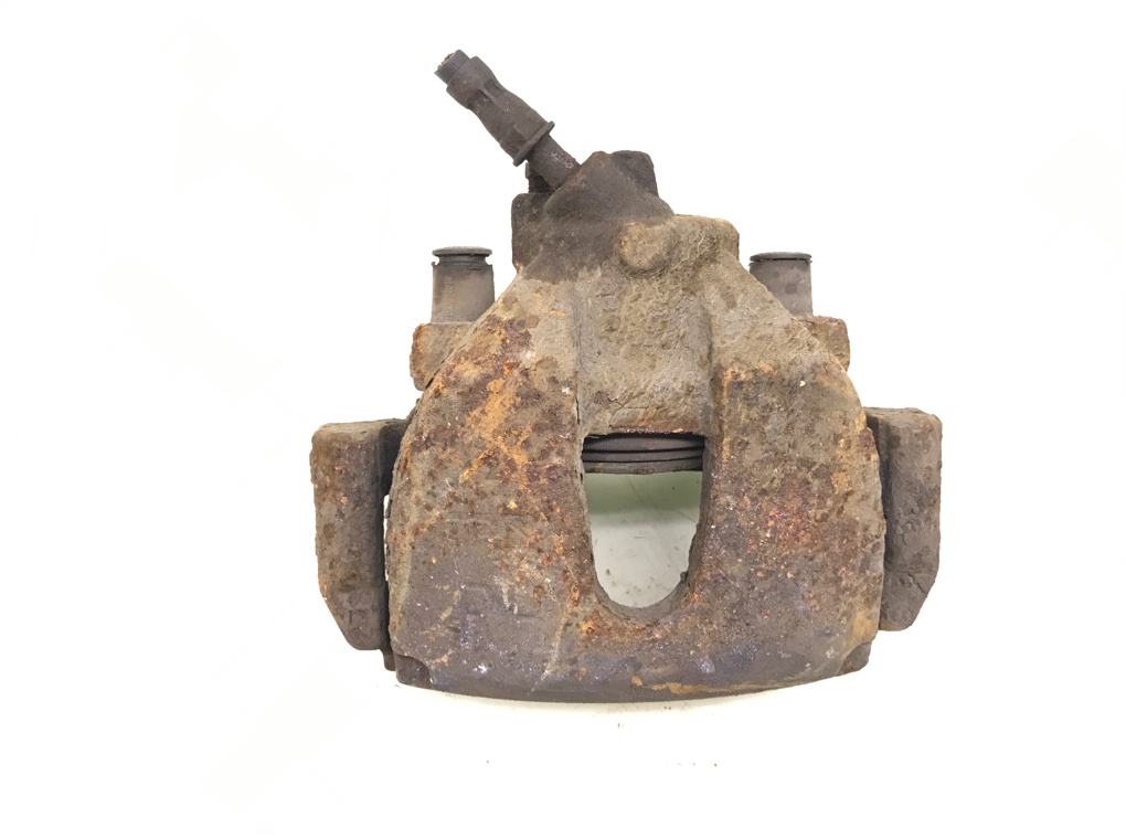 Суппорт передний правый бу для Volvo S40 1.6 TD, 2005 г.