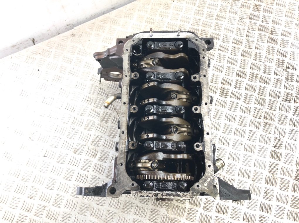 Блок цилиндров бу для Opel Zafira B 1.7 CDTi, 2010 г. Блок цилиндров бу для Opel Zafira B 1.7 CDTi, 2010 г.