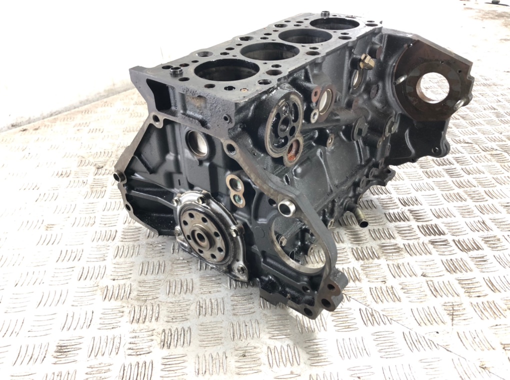 Блок цилиндров бу для Opel Zafira B 1.7 CDTi, 2010 г. Блок цилиндров бу для Opel Zafira B 1.7 CDTi, 2010 г.