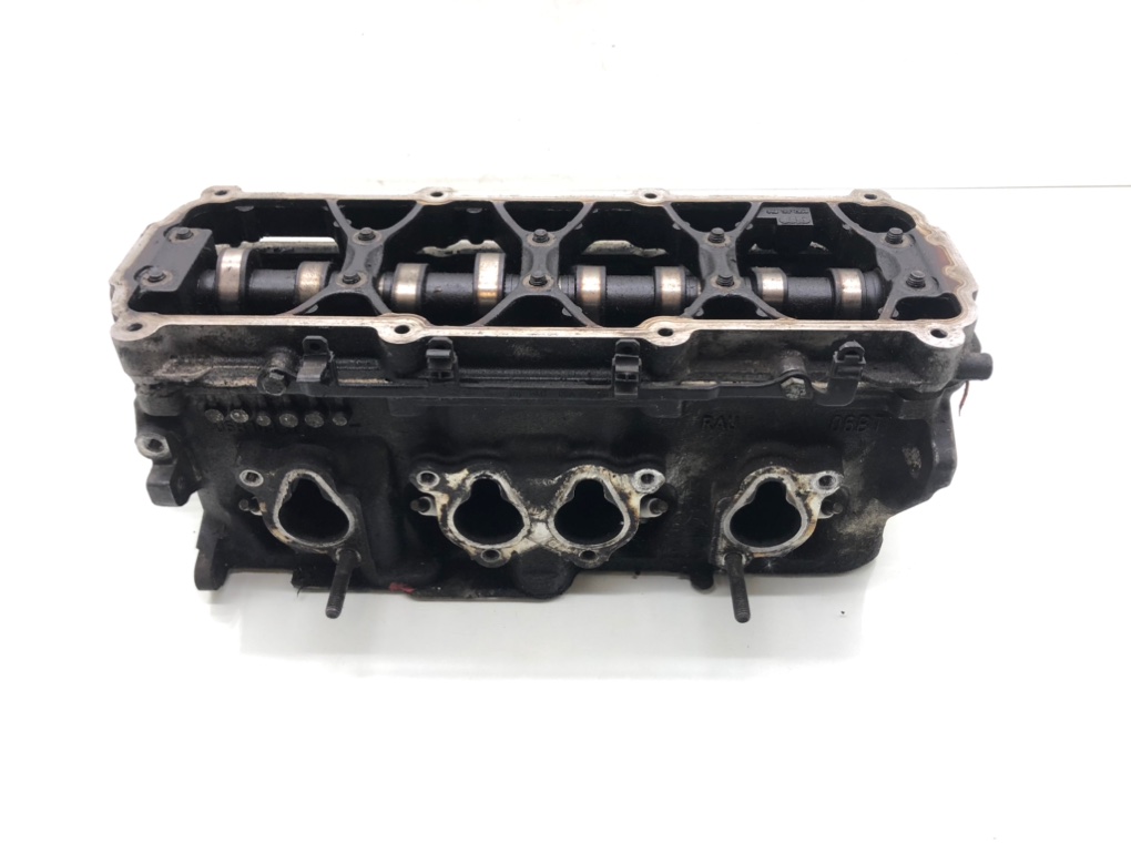 Головка блока цилиндров бу для Volkswagen Golf 4 1.6 i,  2000 г.