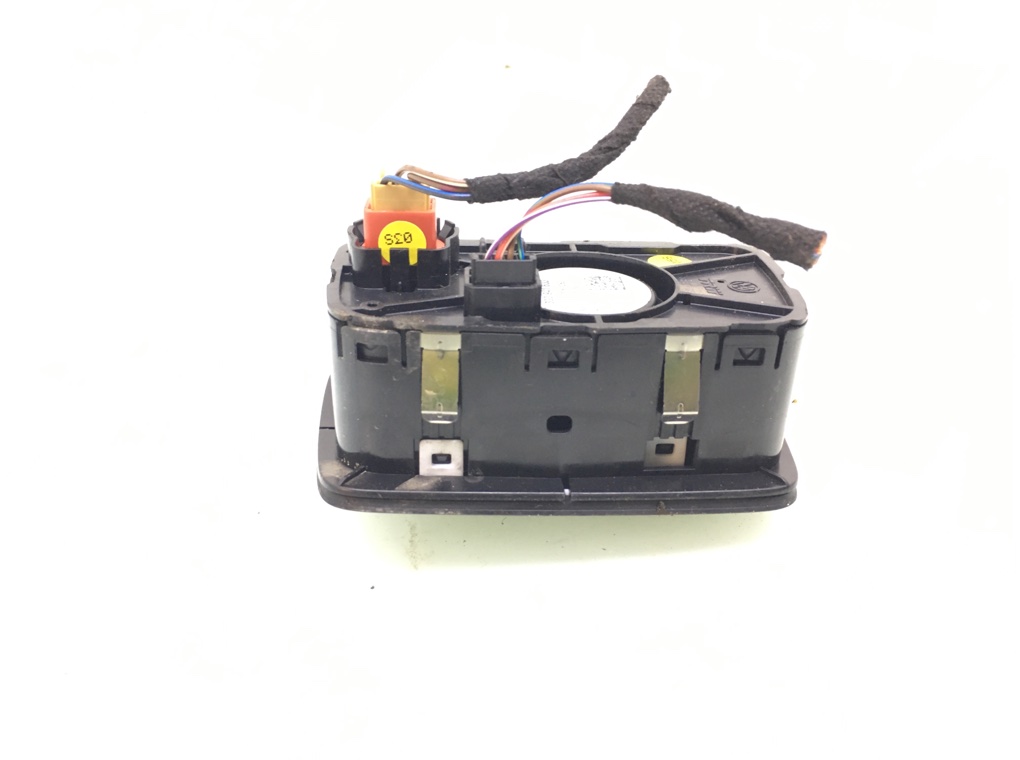 Переключатель света бу для Volkswagen Passat B8 1.6 TDi,  2016 г.