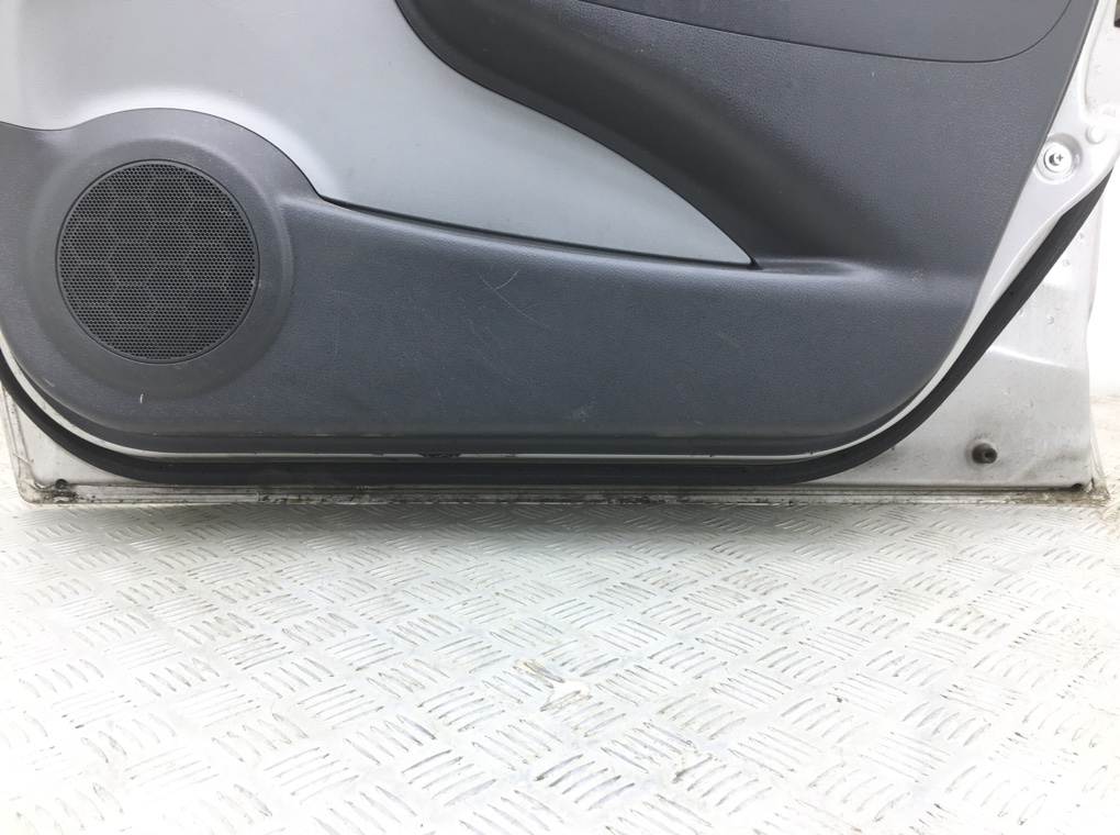 Дверь передняя правая бу для Nissan Pixo  1.0 i,  2010 г.