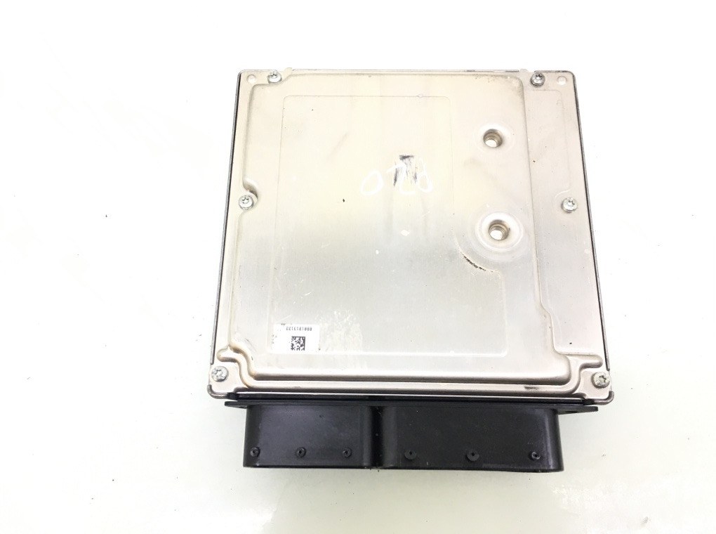 Блок управления двигателем бу для BMW 1 E87/E81/E82/E88 2.0 i,  2006 г.