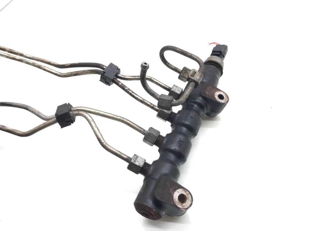 Топливная рампа бу для Citroen Xsara Picasso  1.6 HDi,  2008 г.