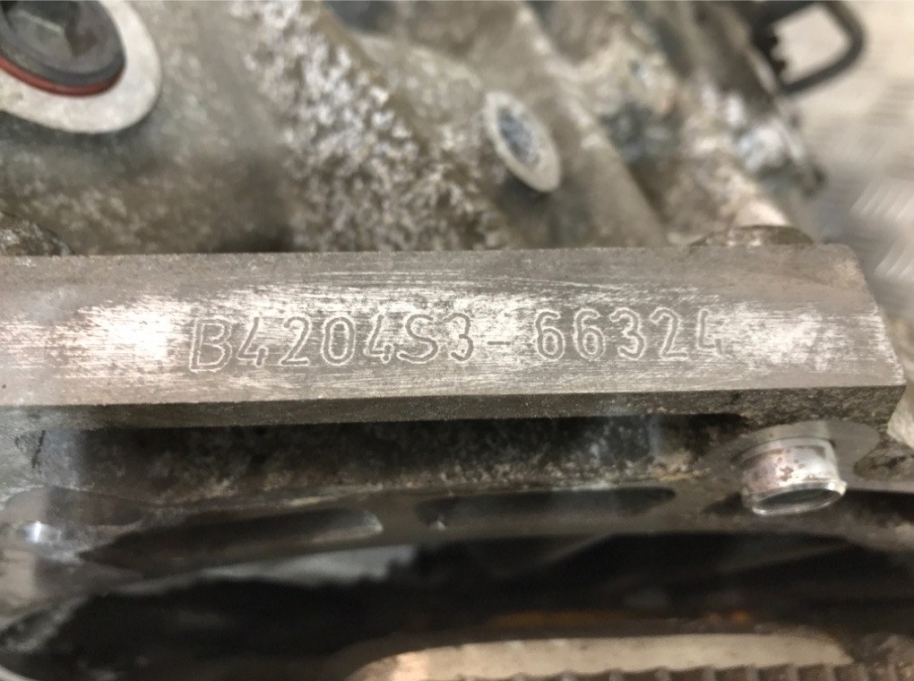 Двигатель (ДВС) бу для Volvo S40 2.0 i, 2006 г. Двигатель (ДВС) бу для Volvo S40 2.0 i, 2006 г.