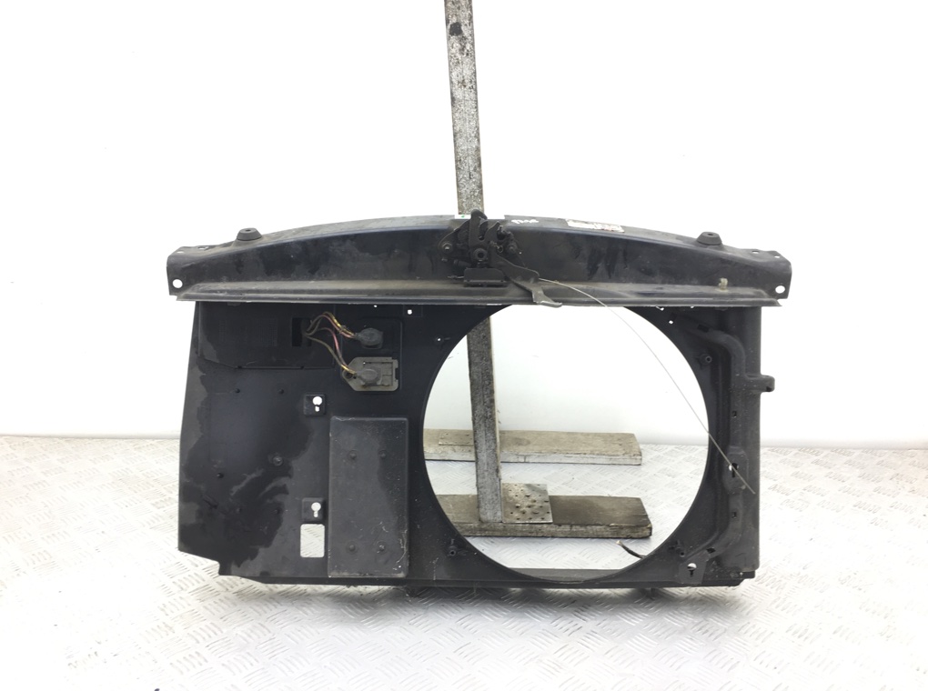 Панель передняя (телевизор) бу для Citroen Xsara Picasso 2.0 HDi, 2003 г.