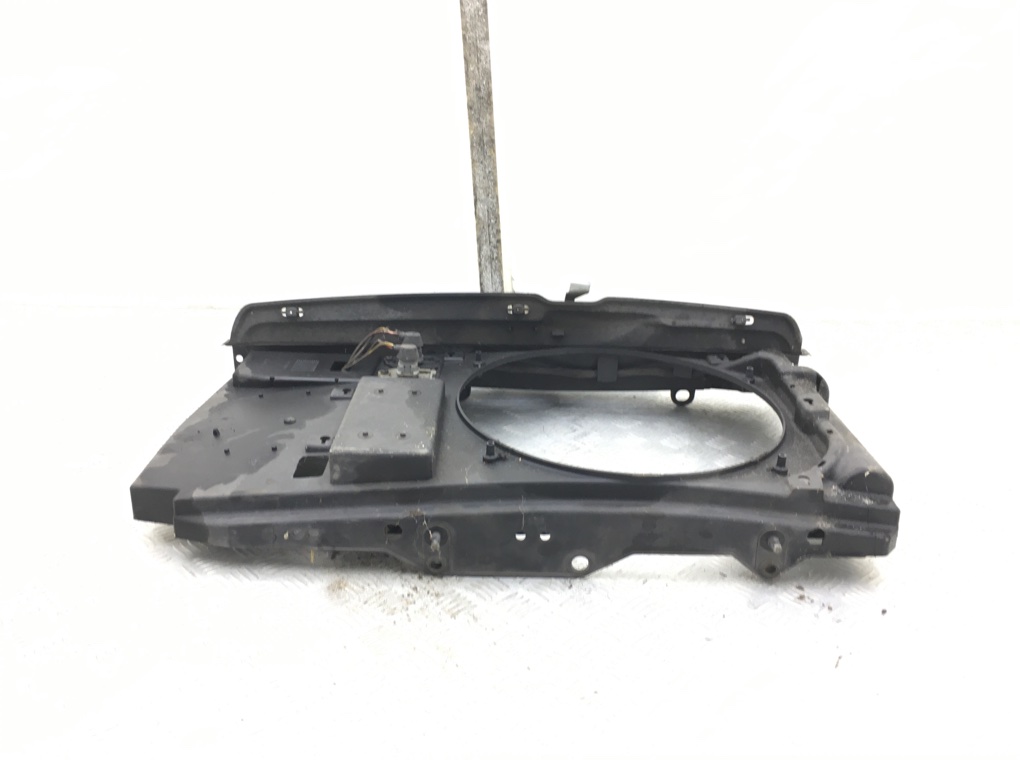 Панель передняя (телевизор) бу для Citroen Xsara Picasso  2.0 HDi,  2003 г.