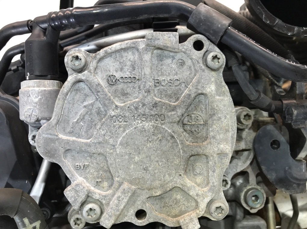 Двигатель (ДВС) бу для Volkswagen Passat B6 2.0 TDi, 2009 г. Двигатель (ДВС) бу для Volkswagen Passat B6 2.0 TDi, 2009 г.