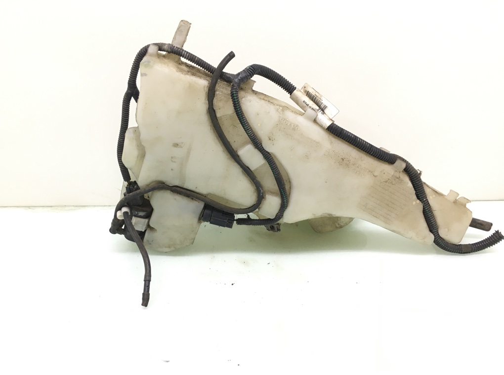 Бачок омывателя бу для Volvo V50 2.0 TD, 2005 г.