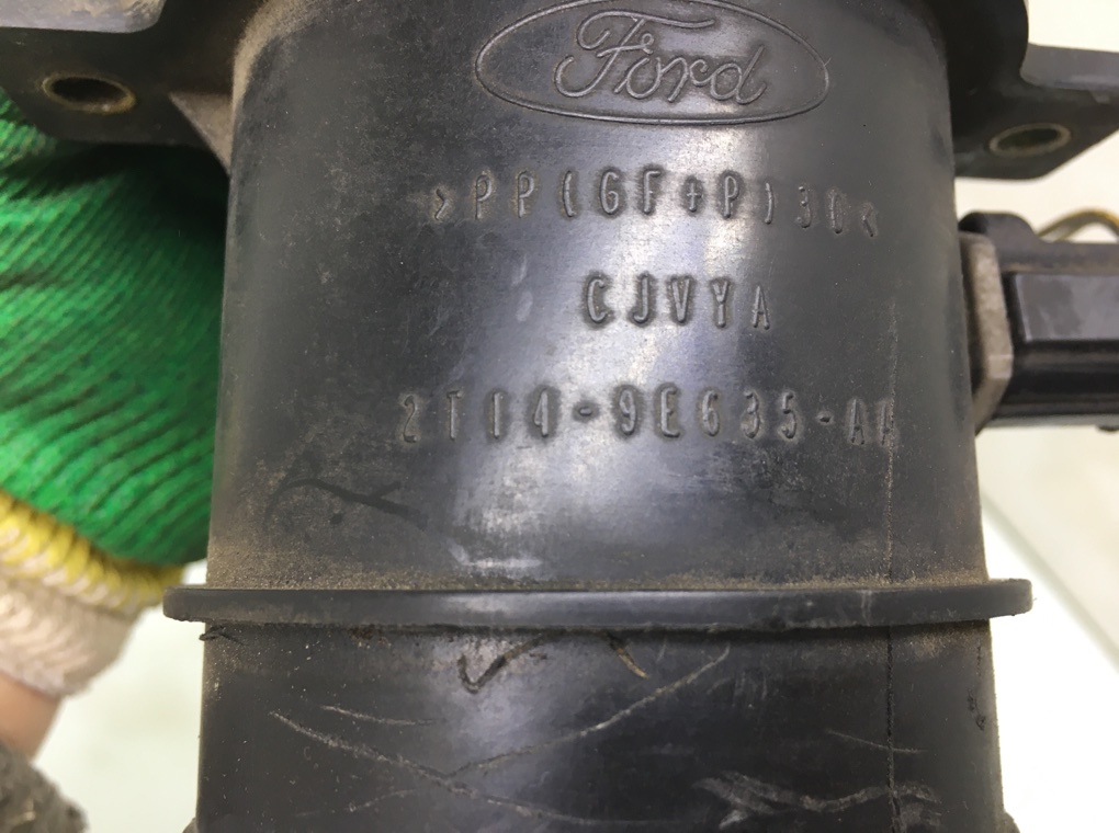 Расходомер воздуха бу для Ford Transit Connect  1.8 TDCi,  2005 г.