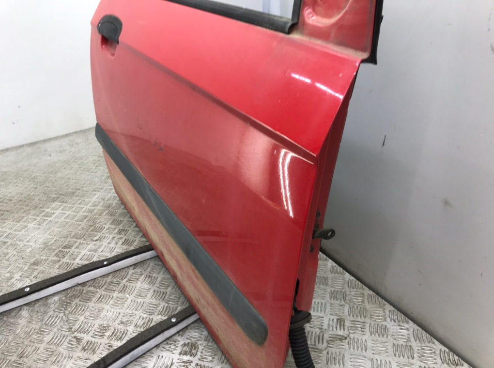 Дверь передняя правая бу для Hyundai Getz  1.4 i,  2006 г.