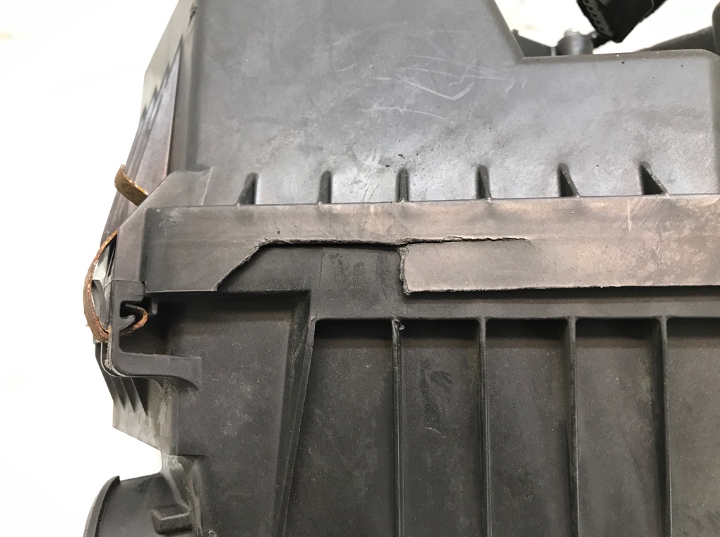 Корпус воздушного фильтра бу для Honda Civic  1.3 i,  2010 г.