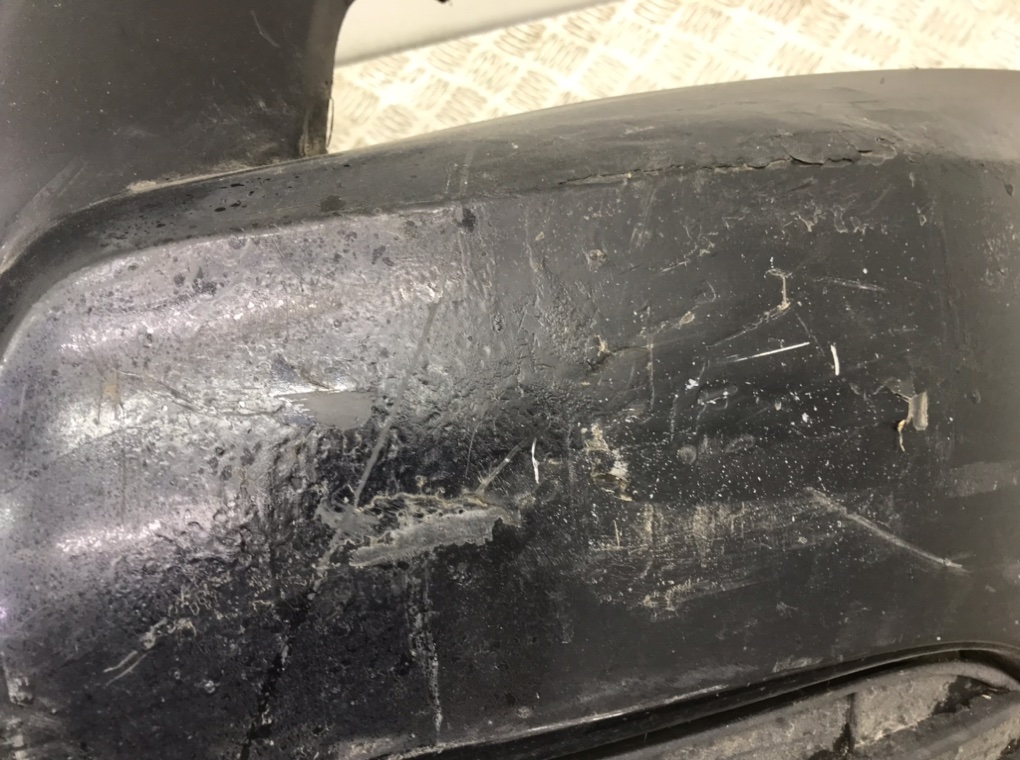 Бампер передний бу для Volvo S40  2.0 TD,  2007 г.