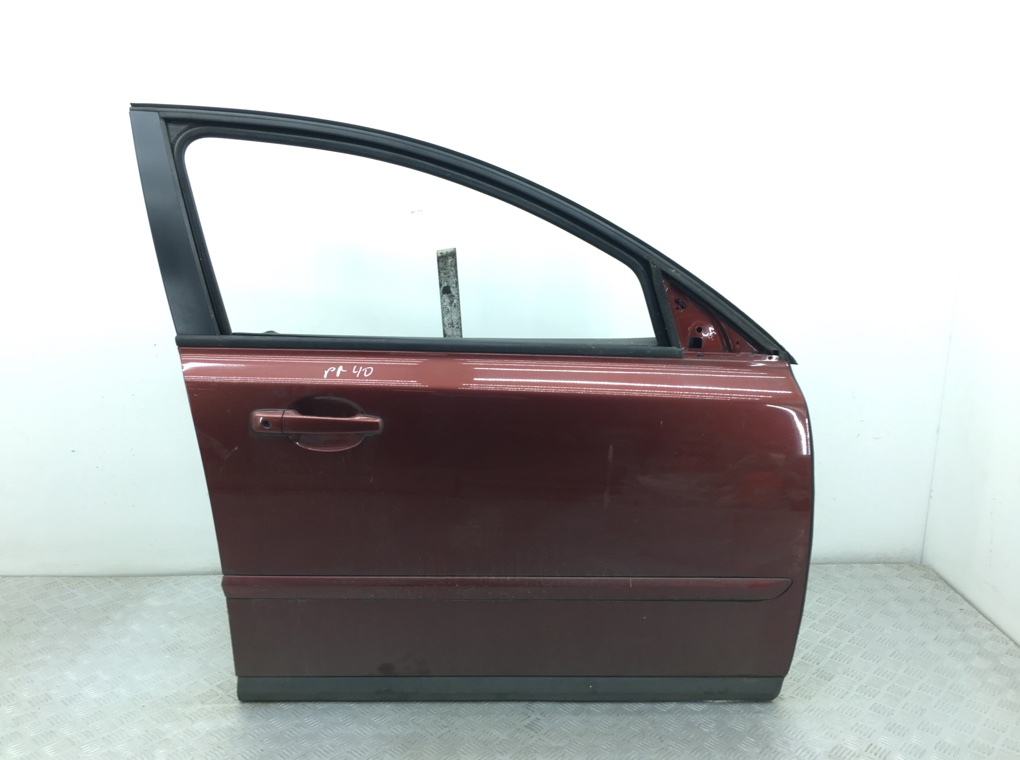 Дверь передняя правая бу для Volvo V50 1.8 i, 2008 г.